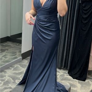 Elegant Black Evening Gown